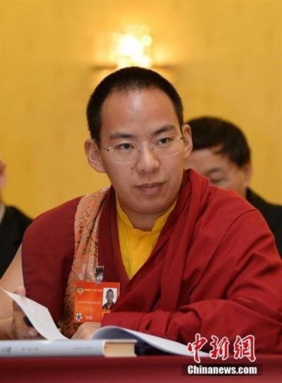 从张铁林坐床事件看藏传佛教史上的认证纷争