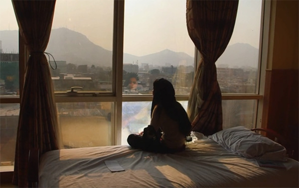 断片| 被禁止歌唱，她硬是用说唱打破了“娃娃新娘”的宿命