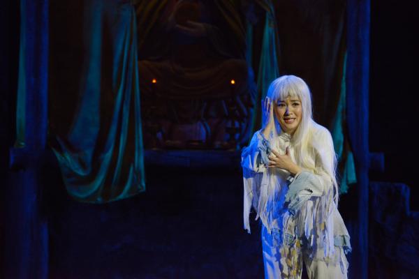 新版歌剧《白毛女》，观众看到了朴素和感动的力量