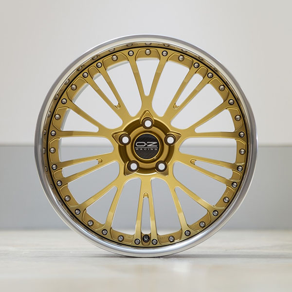 看展览| 作为时空旅行者的波提切利