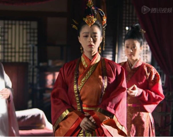 《芈月传》不如《甄嬛传》讲究？两部戏的导演郑晓龙怎么说