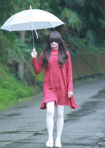 “恐怖片”演到马拉松赛道，有她陪跑大家都更快了呢