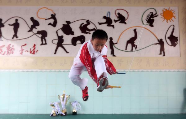 每日一词：好一双闪电腿！