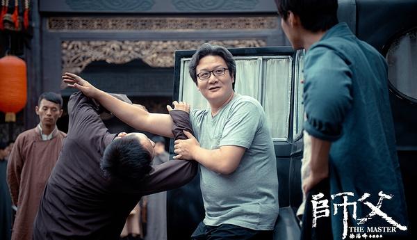 “师父”功夫了得，小心走火入魔