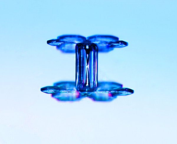 物理学家教你雪景的正确打开方式——比你看到的美多了！