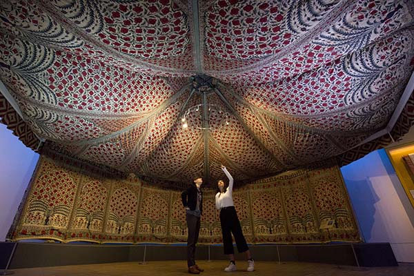 看展览|印度，把神明草木历史记录在织物之上