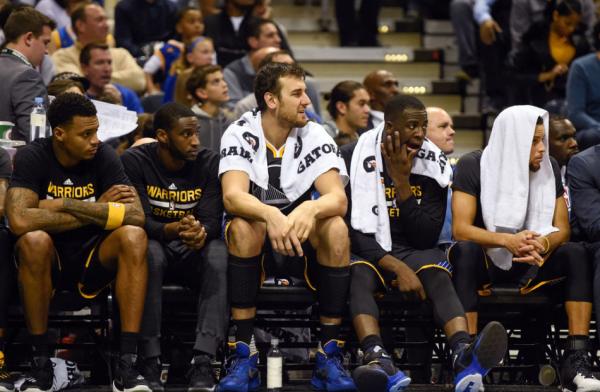 张佳玮 | 勇士和库里到底怕什么？