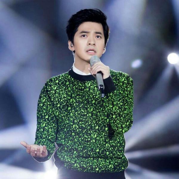 李健靳东对谈：他们觉得自己受欢迎是因为理想主义