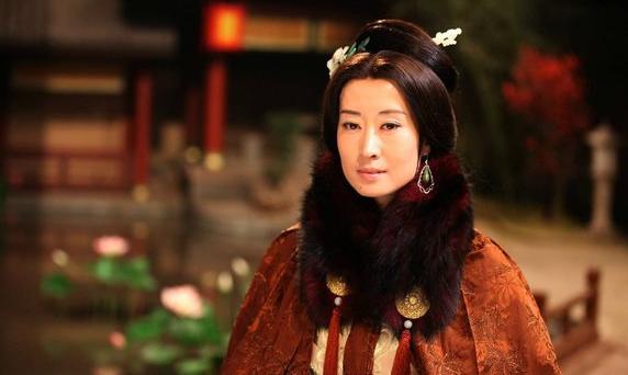 大冬天没有一件像样的披风，都不好意思行走江湖