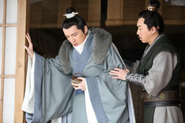 大冬天没有一件像样的披风，都不好意思行走江湖