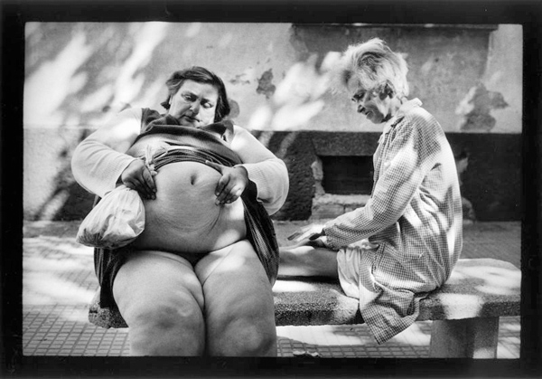 眼光| 你曾走进枪林弹雨，但最后你会回到故乡