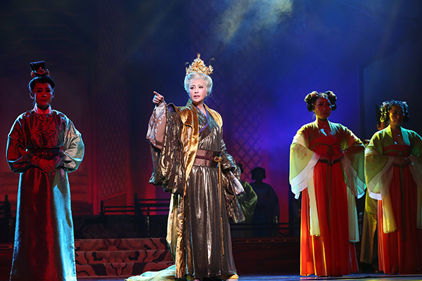 再演武则天，刘晓庆：我就是有缺点的凤凰