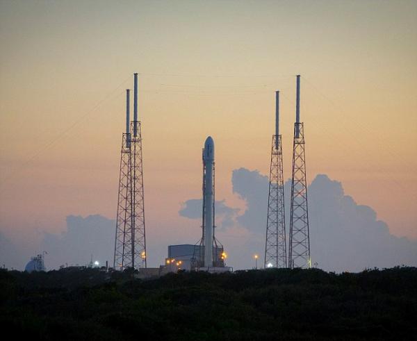 每日一词：霸道总裁的太空梦