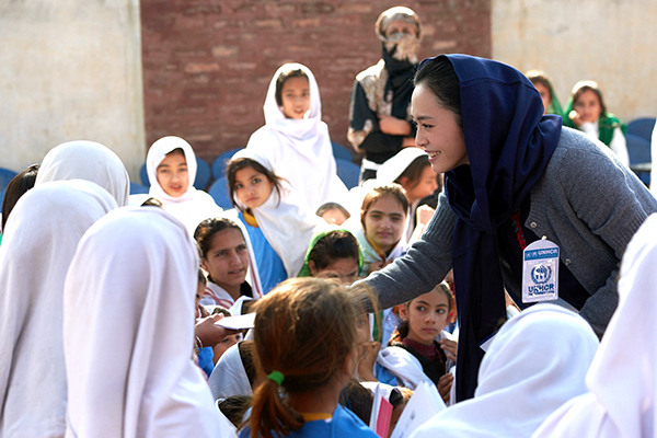 专访｜姚晨：高调帮助难民，低调帮助同胞