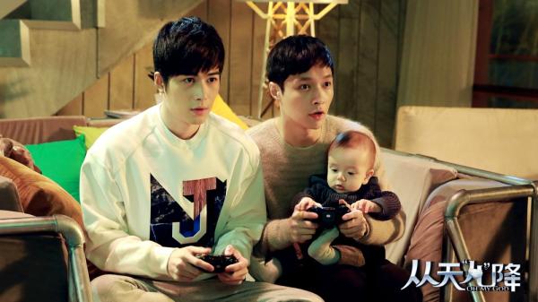 专访｜张艺兴：别人只当我是偶像，而我想当艺术家