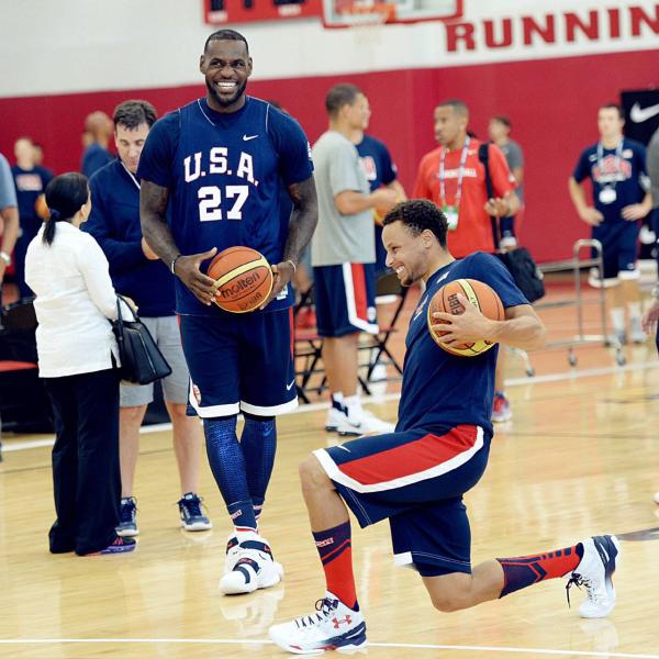 “圣诞大战”库里只进了一个三分，但詹姆斯还是败给了勇士