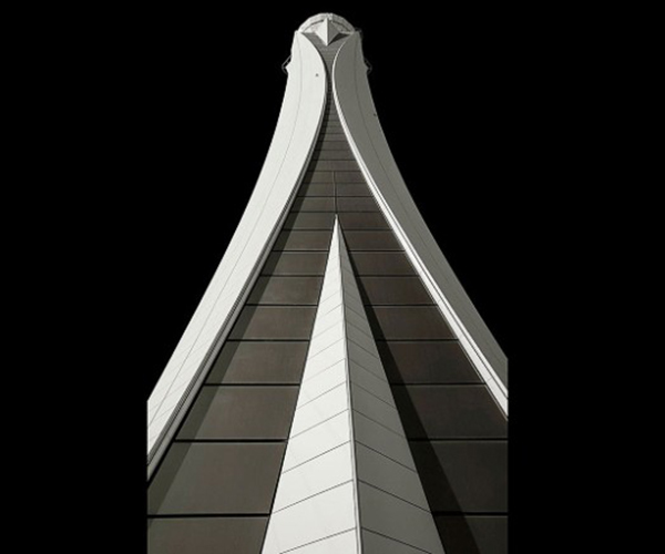 被忽略的机场控制塔，原来也像艺术品一样美