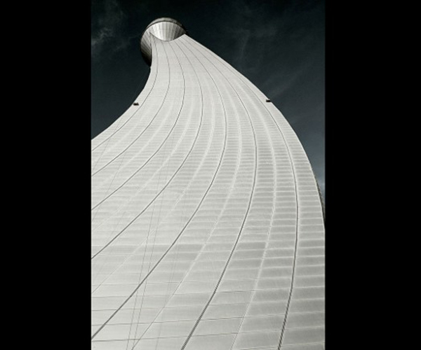 被忽略的机场控制塔，原来也像艺术品一样美