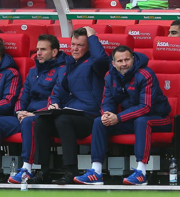 范加尔距离下课还有多远？穆里尼奥等得急死了