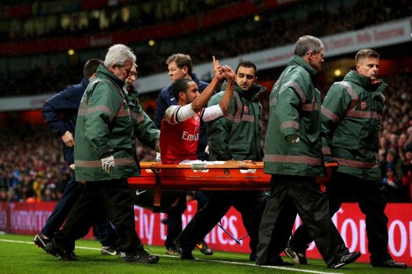 “病工厂、曼彻斯特伤城”，当个英超球员真心好累啊