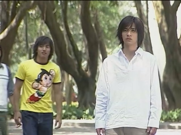 霸道总裁一谈恋爱，就变成了表情包