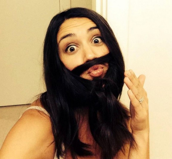 趣看|长发变美髯，新年造型抖起来