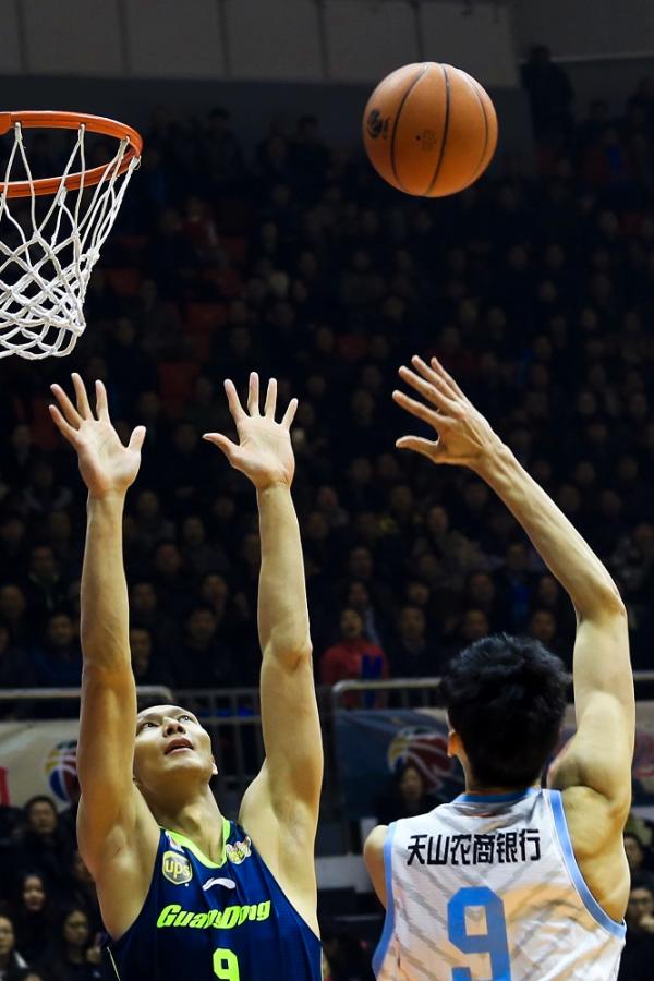 周琦到底距离NBA有多远，听听带过姚明的李秋平怎么说