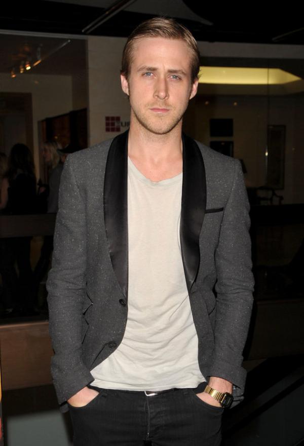 一线男星亲身示范，参加年会该怎么打扮？