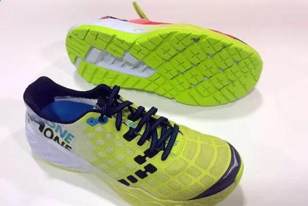 2016年怎么选跑鞋？看完这个贴你就全懂了