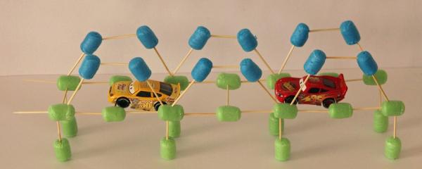 不起眼的小牙签，原来能让孩子玩得这么开心