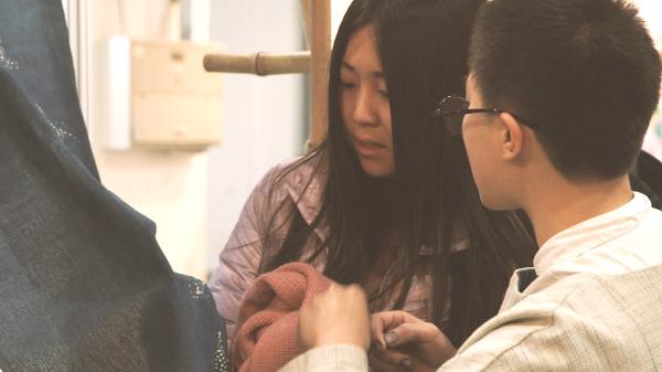 荣耀少年湃丨蓝染手艺人小瓜：青山不老，我愿染成春风长厮守