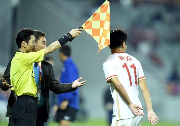 1比3不敌卡塔尔，“史上最差国奥队”在为足协的豪赌埋单