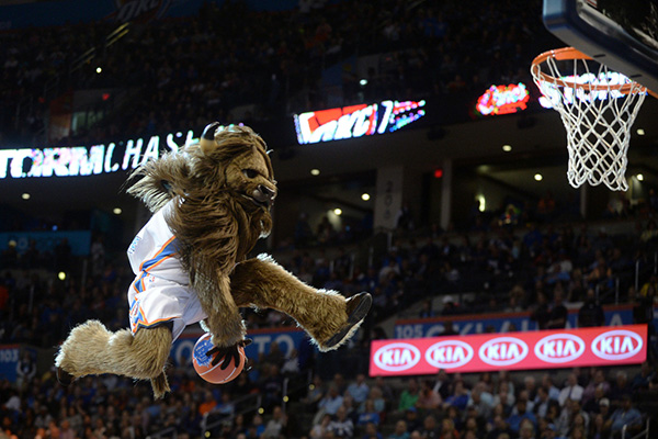 NBA吉祥物招聘启事怎么写？会编剧会扣篮，有市场营销背景