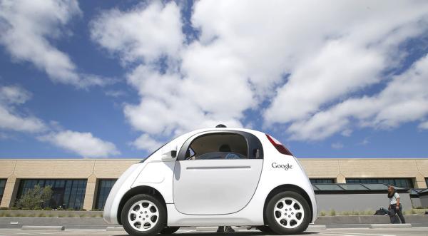 奥巴马投40亿美元推无人汽车研发，谷歌或领衔制定全国标准