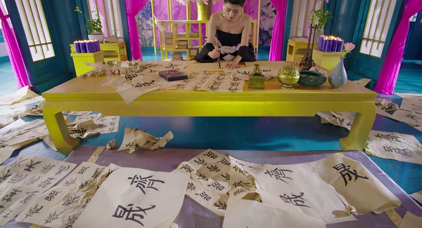 专访｜其实拍摄“升职记”时，太子妃夫妇的内心也是崩溃的