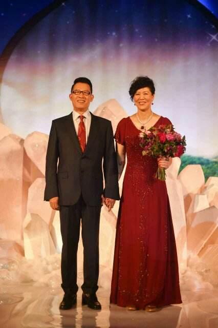 郎平结婚了，爱人是社科院教授！她找到了“可以依靠的肩膀”