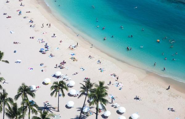 你还在痴迷“朋友圈摄影大赛”，有些人已经把眼光放得更远