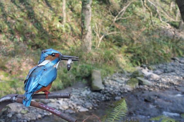 “铁皮青蛙”成了古董，不如来感受一下废铁皮青蛙的艺术感