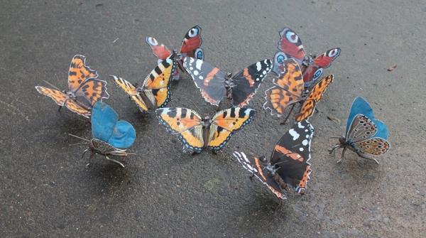 “铁皮青蛙”成了古董，不如来感受一下废铁皮青蛙的艺术感