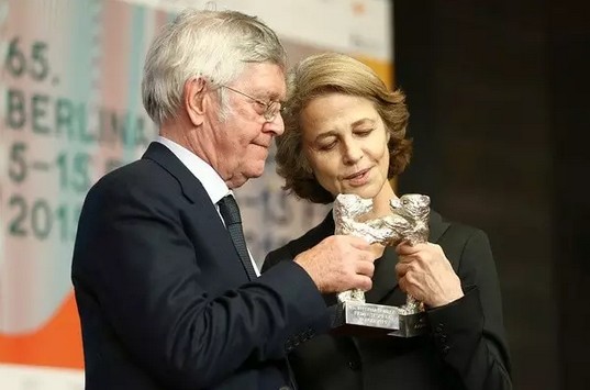 我十分不建议感情正好的恋人看这部片