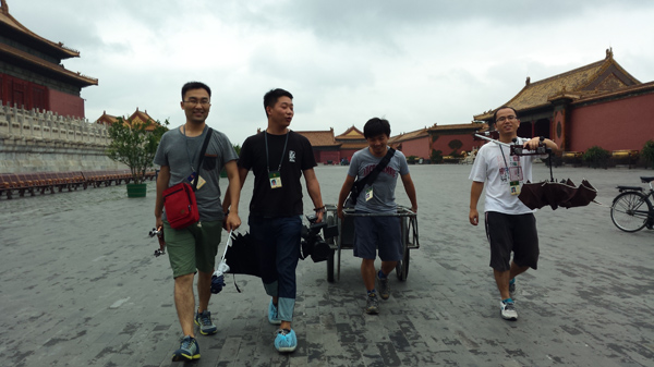 我也想去故宫骑单车、修文物！