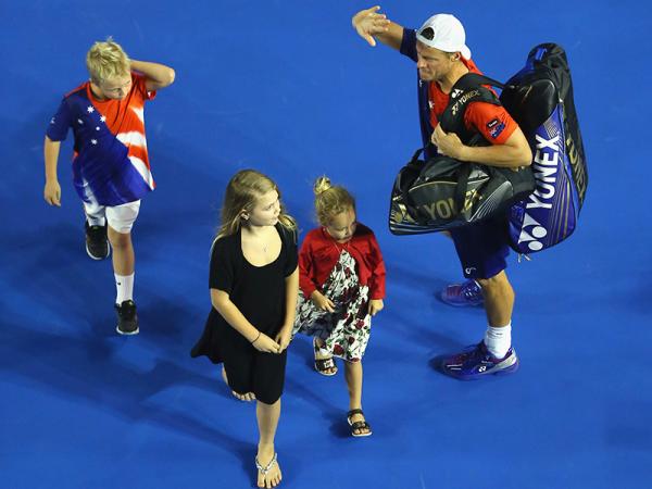 那双不知疲倦的腿累了，谢谢休伊特陪伴了网球20年