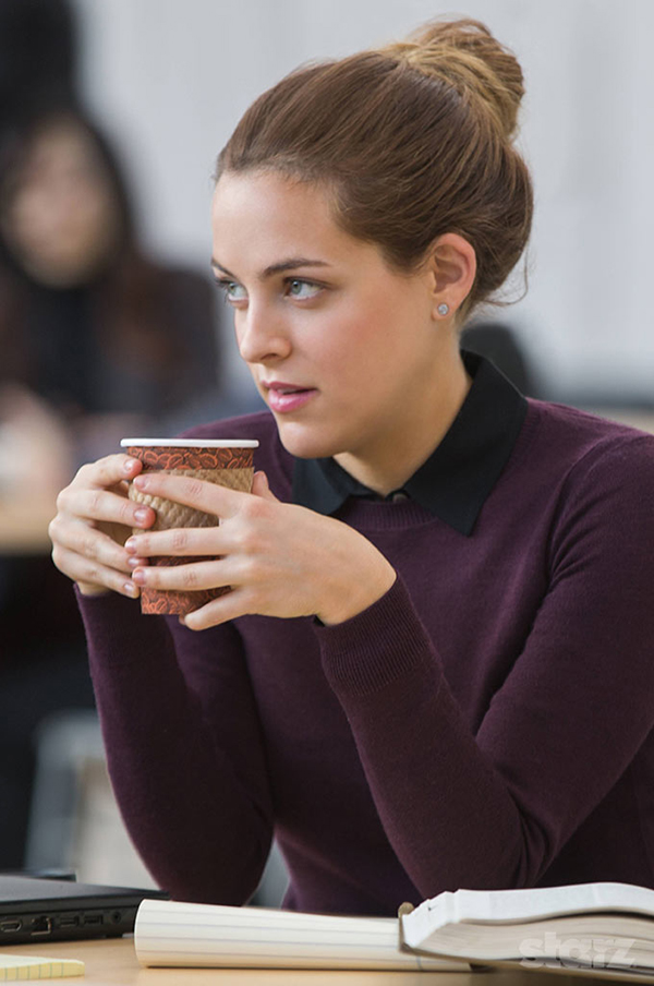 《应召女友》打开了她们的衣衫和我们的脑洞