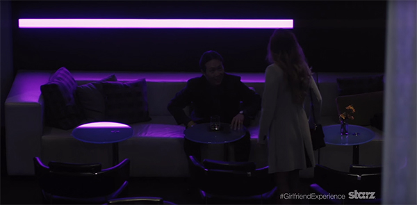 《应召女友》打开了她们的衣衫和我们的脑洞