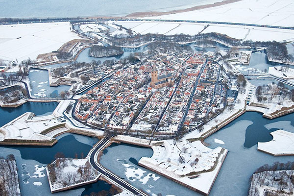 不该错过的8个冬日童话小镇