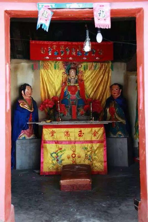 曲阜学者喊话儒家：孔子故里岂是一家之天下？