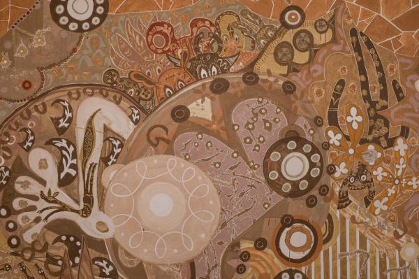 尘土也能用来画画？没错！他用尘土创造了一个绚烂的世界