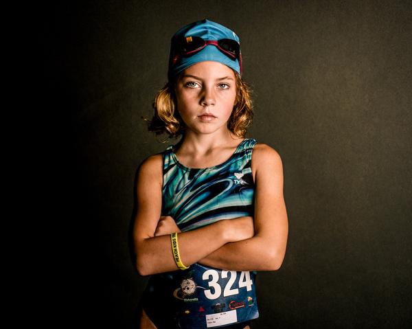 妈妈用这些照片告诉人们，身为女孩当无所畏惧