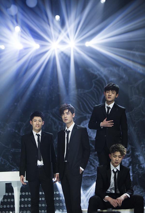 专访｜肖战：还没准备好做一名偶像