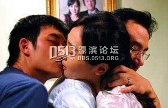 抢好友女朋友遭打